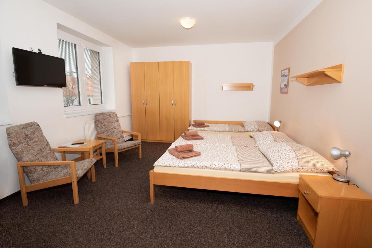 Penzion Maxim Třeboň Exterior foto